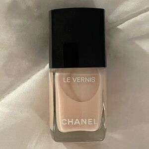 Chanel nail polish
